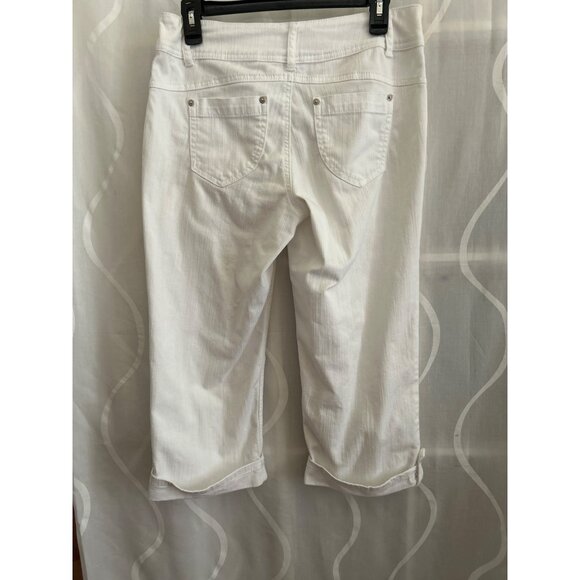 Blue Identity White Capri Pants With Rhinestone Embellishments Size 4 - Picture 2 of 6
